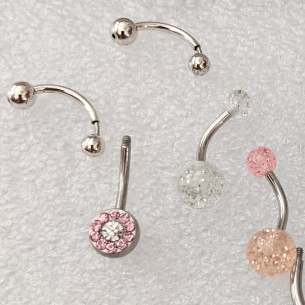 Belly/Naval Rings - Picture 3 of 4
